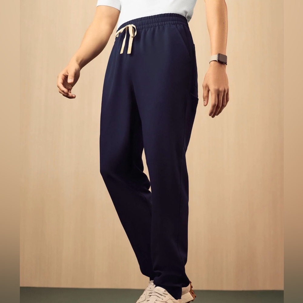 Figs Men's Navy Owen slim tapered jogger